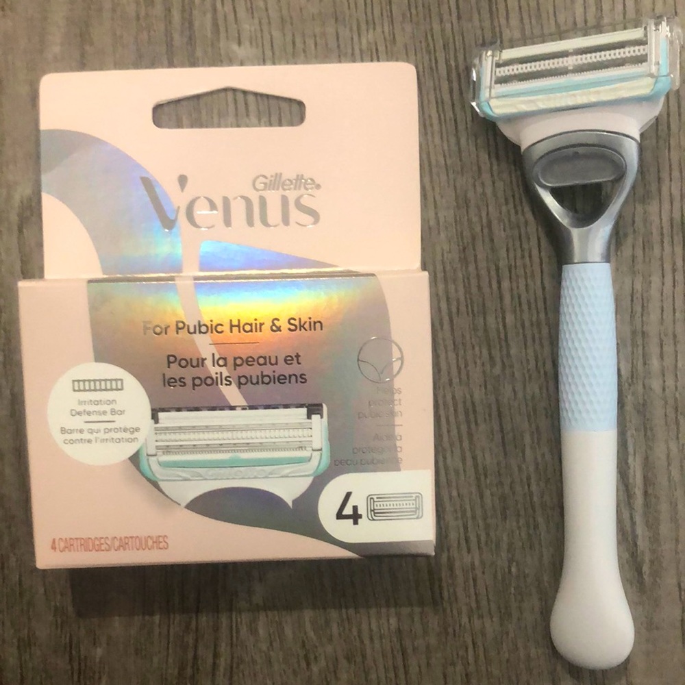Gillette Venus Razor and blades